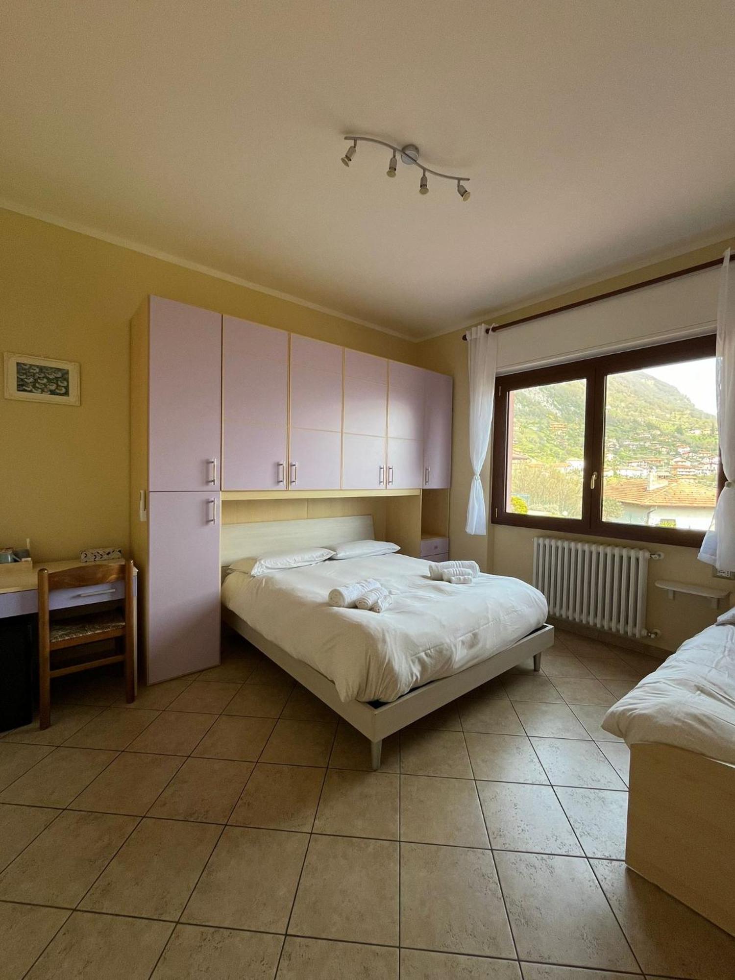 B&B Garzola Ossuccio Bagian luar foto
