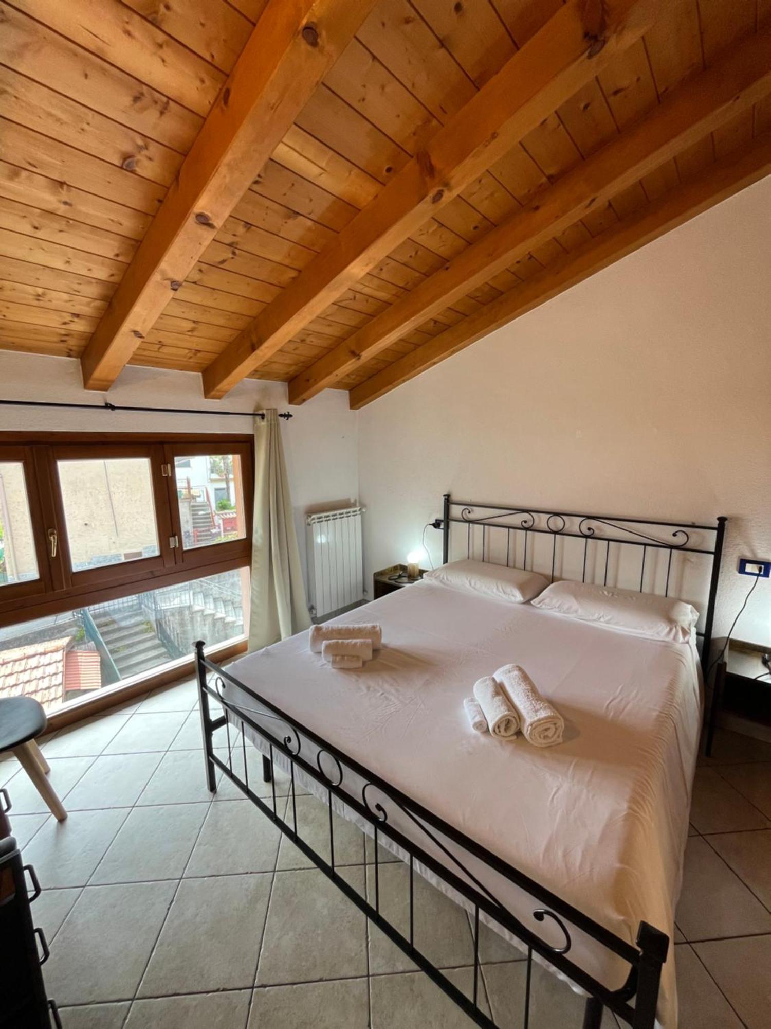 B&B Garzola Ossuccio Bagian luar foto